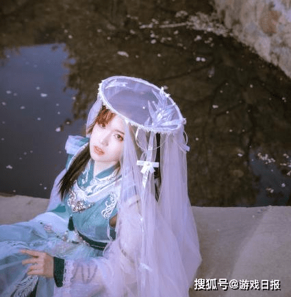 同人|老妈其实是Coser？10多年前的那些女玩家，因为怀旧服回来了