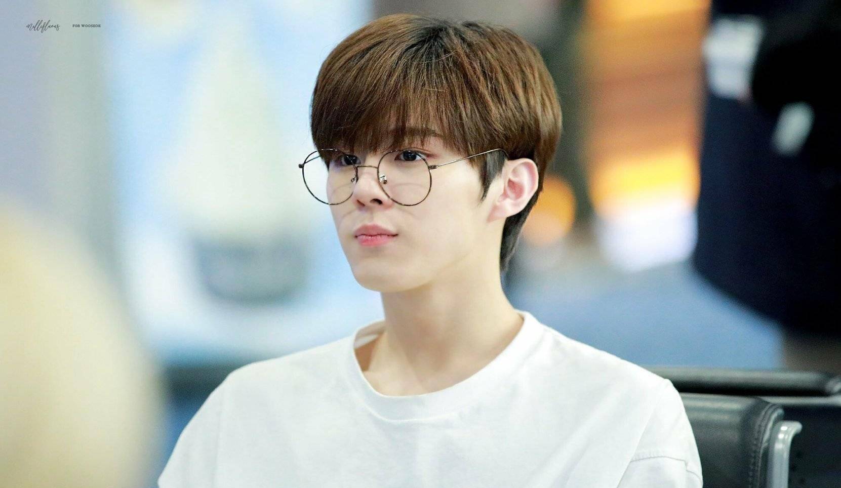 原创原来之前被传出袭胸somi的是produce404人气选手金宇硕