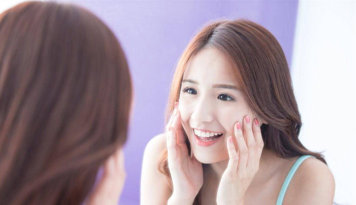 什么可以美白提亮肤色改善暗沉 6ba97cbda2e14aa7a085aa548535c6c6.jpeg