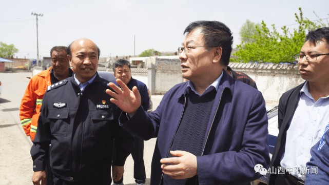 高青山指出,近日我县气温升高,大风频繁,仍处于春季