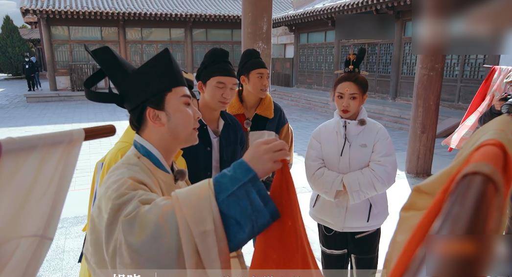 登场了敦煌古人装扮谢可寅简直美翻了是天仙下凡吧