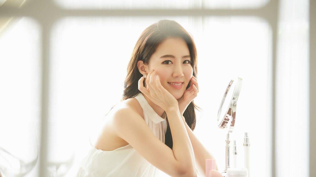 女性做什么运动防衰老 a42d310107194fac9343837fc7ea8dd2.jpeg