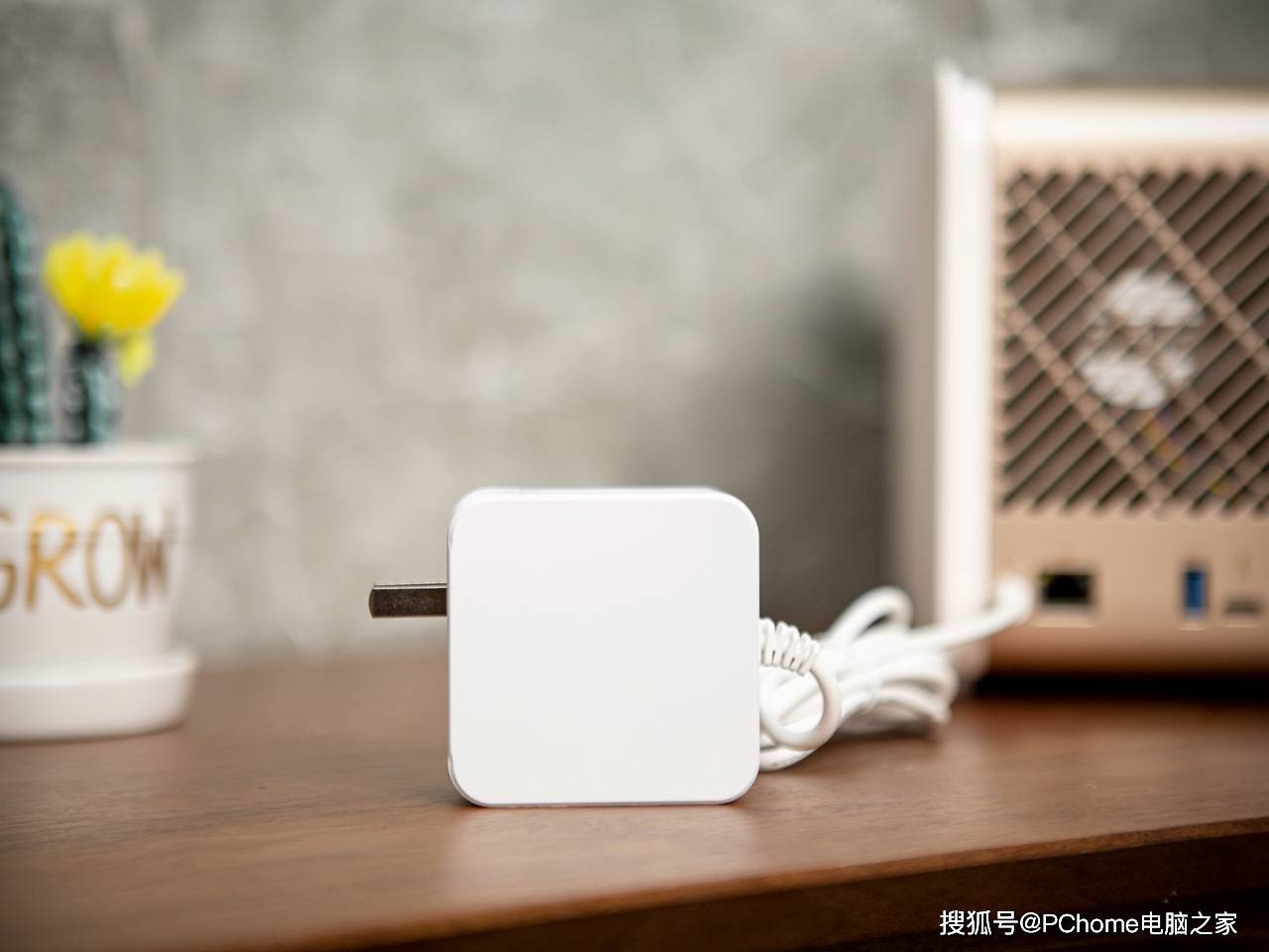 数据|构建家庭数字生活圈 联想个人云存储T2评测