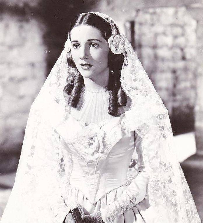 原创琼芳登4次婚姻不幸福活了96岁与姐姐争了一辈子