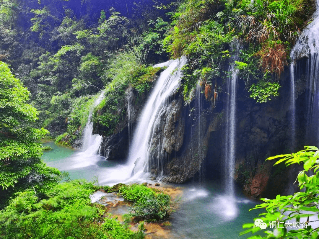 铜仁大峡谷山水立江湖