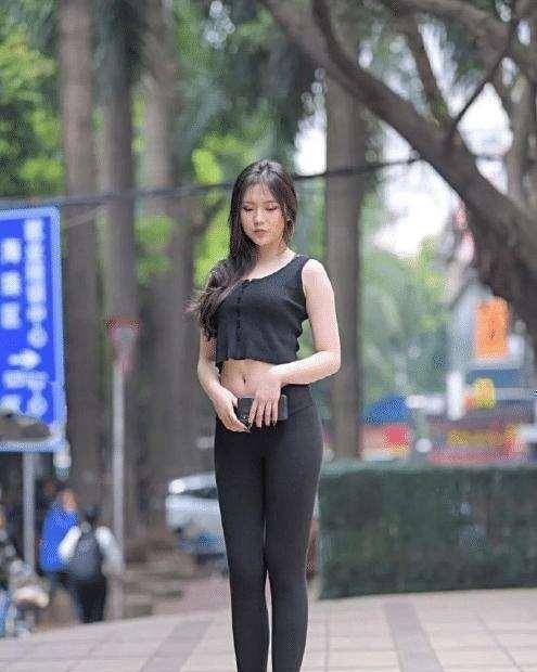 如何穿出自信感 83b9a4b397fc4ffa8ff8651982409798.jpeg