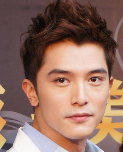 霍建华:这是我19岁,周杰伦:这是我19岁,林志颖:让开看我的_邱泽