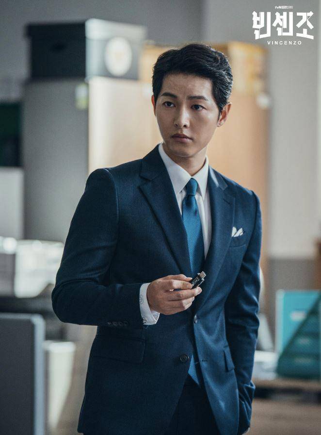 《文森佐》宋仲基1支表就上百万!黑手党阿佐有多富?