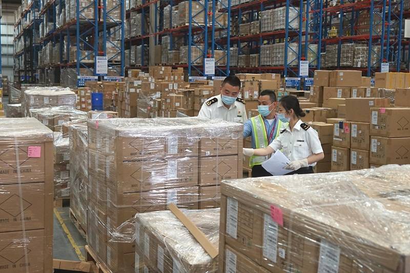 项目落地 进出区货值超1660亿元虎门港综保区封关运行一周年_黄埔海关