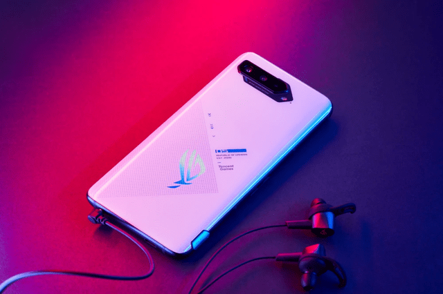 腾讯游戏手机rog5 748879488abb4c3f8930974f38400c83.png