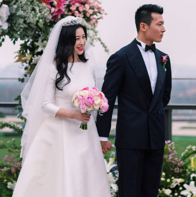 女孩多少岁可以结婚 1213ffa2ca9e48f9b94ef191f87da099.jpeg