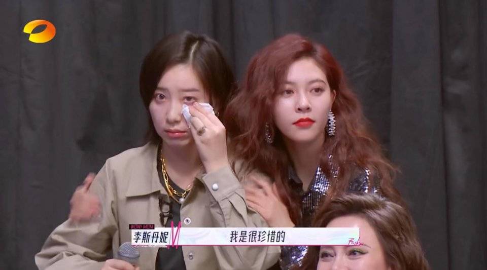 刘雯胡兵《妈妈,你真好看》分班正面pk 孙怡李斯丹妮看到妈妈硬照落泪