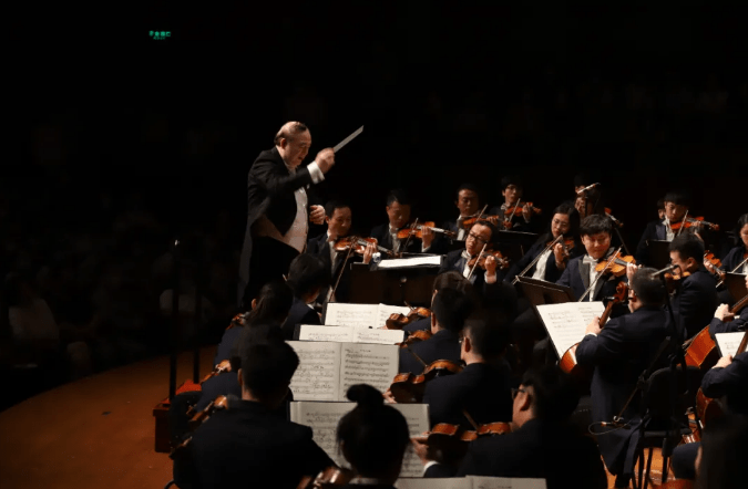 江西首支職業交響樂團——南昌交響樂團首秀精彩紛呈