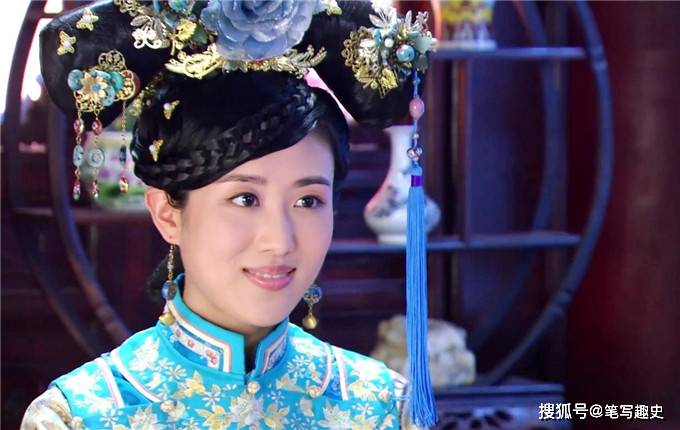 一直到康熙皇帝驾崩,小佟佳氏共统领后宫22年之久