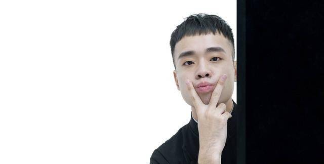 董九涵得到郭德纲老师破格提拔从霄字变成九字从师弟变成师哥