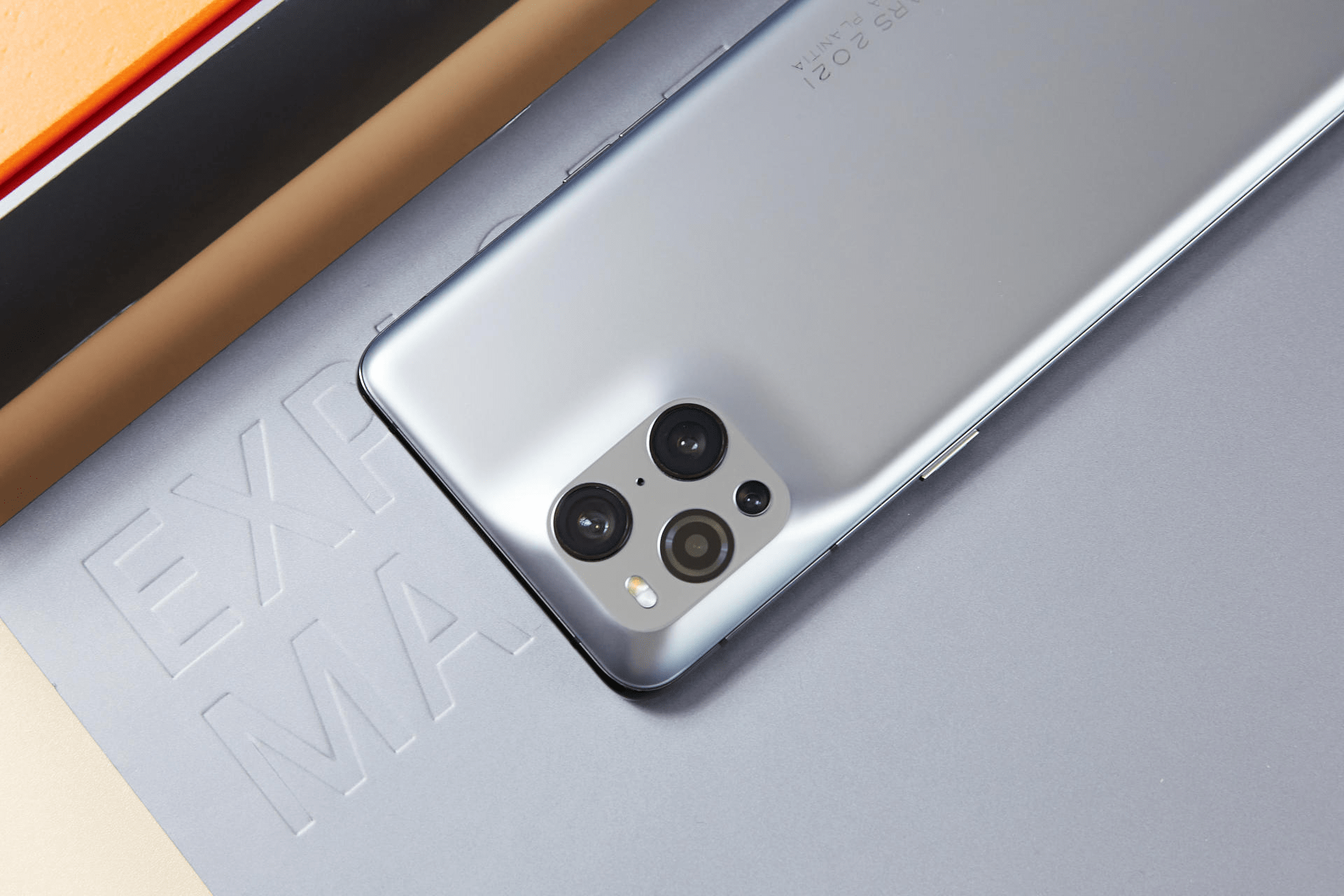 find x3 pro火星探索版开售,能一键复制滤镜?_照片