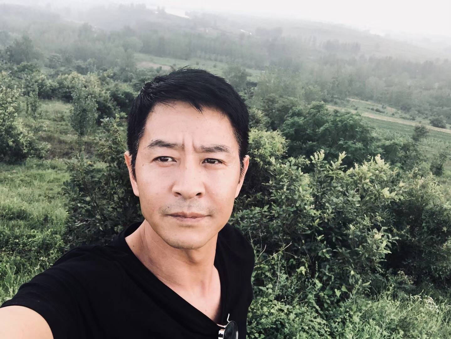 郭晓峰国民大叔传奇之55女孩的家