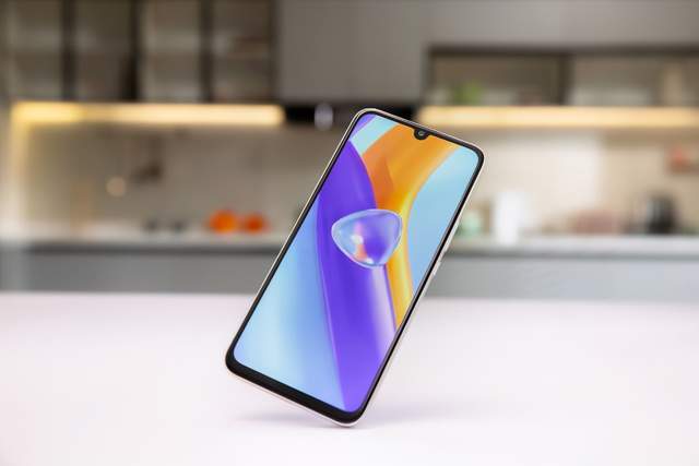技术|从5G、快充到轻薄设计：荣耀Play5成诚意之作