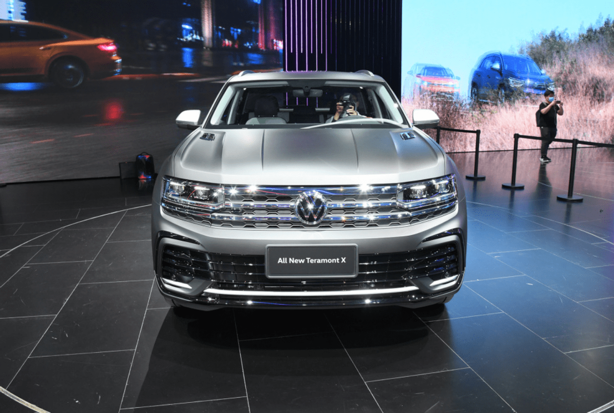 全新mqb evo平台加持,上汽旗舰豪华运动suv智能还豪华