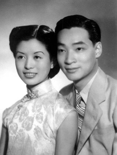 他80岁不顾世俗眼光再娶,相守12年,临终却说:要与发妻合葬_冯亦代