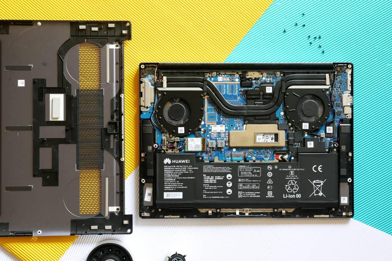 不止大一点而是是强很多华为matebook16首发评测