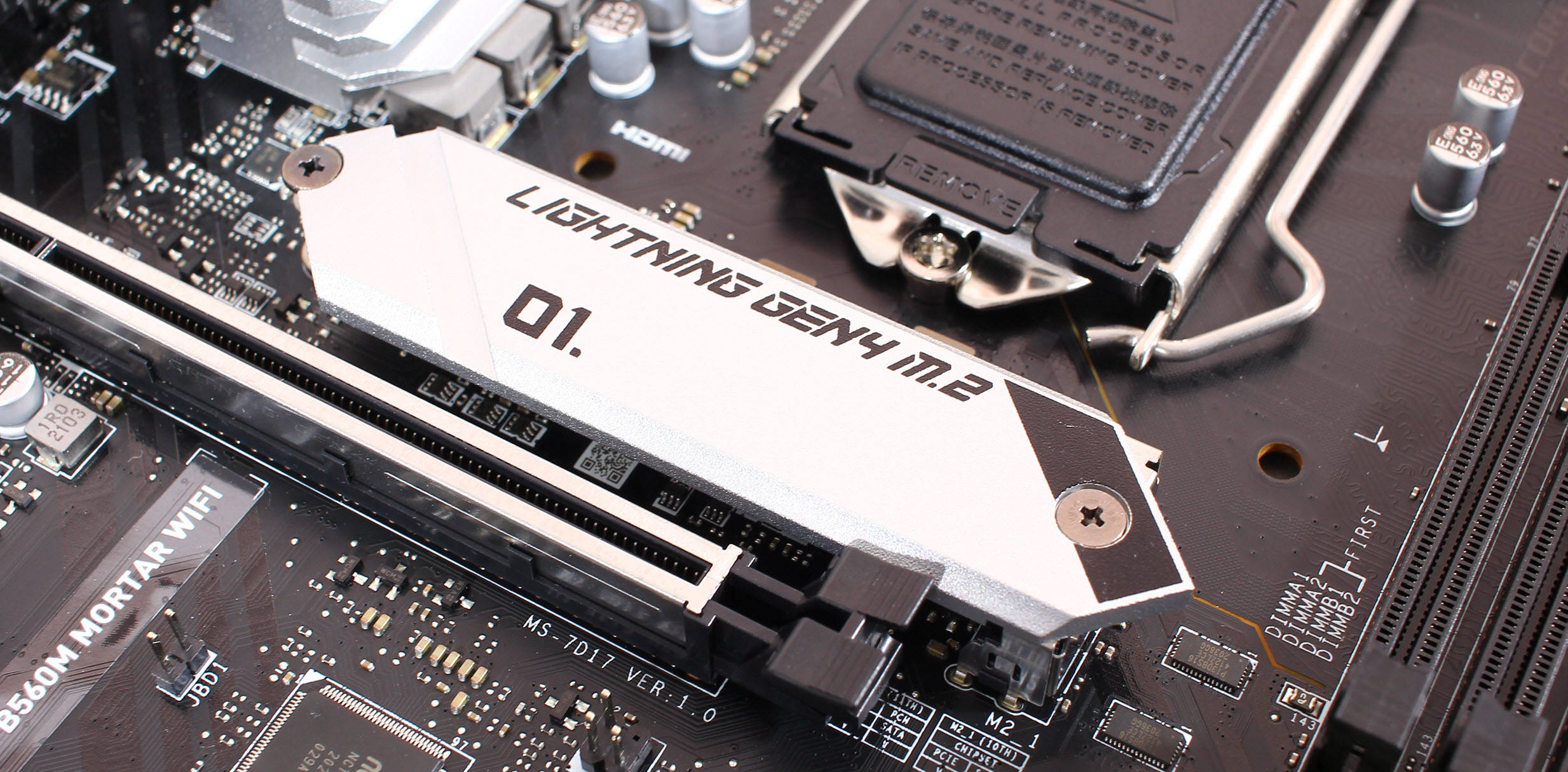 原创b系列终于能用上内存超频了微星b560平台体验4700mhz高频内存