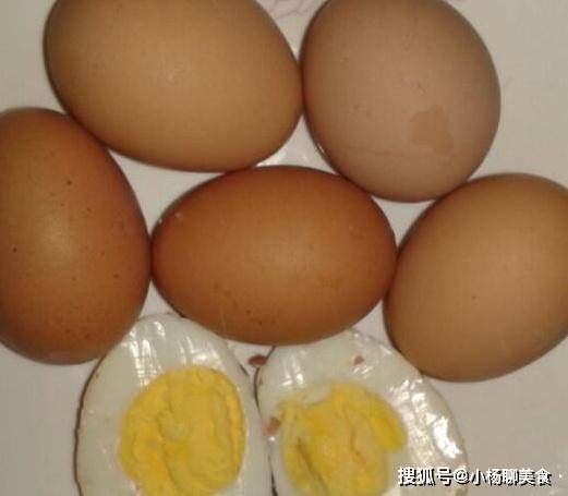 煮鸡蛋可以不洗吗(如何煮鸡蛋不会裂)