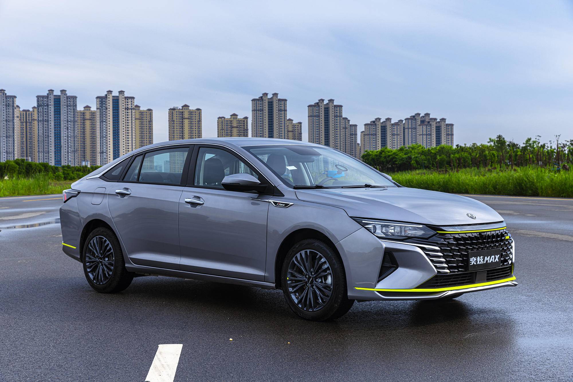 向家轿够用论说不东风风神奕炫max盲订正式开启