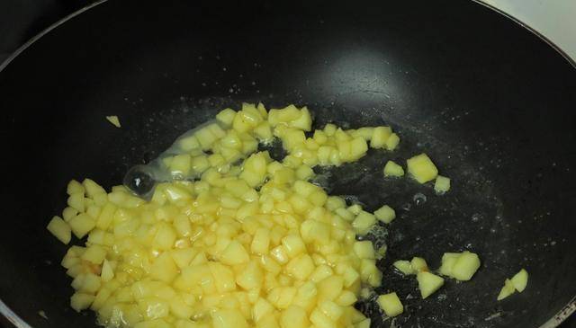 苹果怎么做饼子 67a892fdce1143699fb829ee75990e69.jpeg