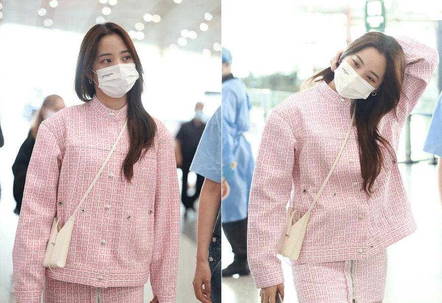 欧阳娜娜身高一米几 0dbc909e17ef43dcbe3d95aed9837be6.jpeg