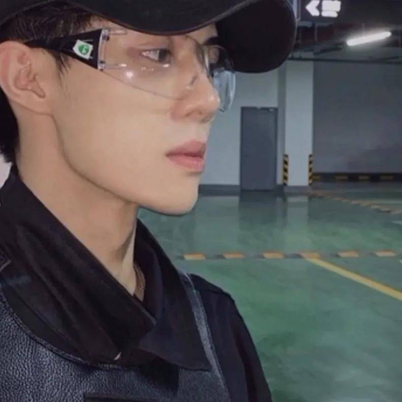 可以撩到小姐姐的男生头像风月都好看人间也浪漫