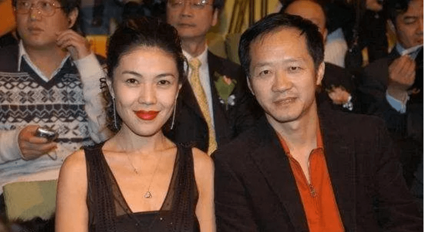 "时尚圈顶流"苏芒的激情上位史_洪晃