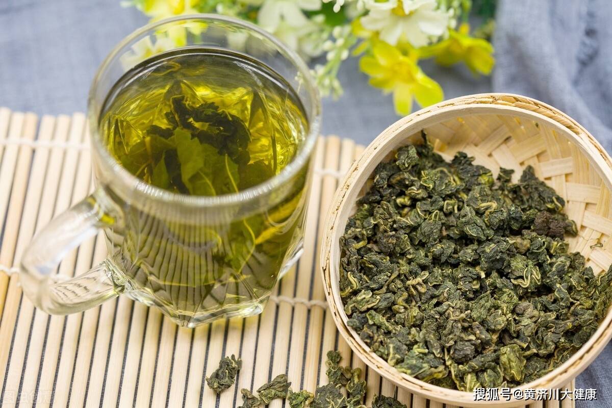 喝什么茶降血糖桑叶泡水喝 d417e69a07634bc9b394f9b4186fda7e.jpeg