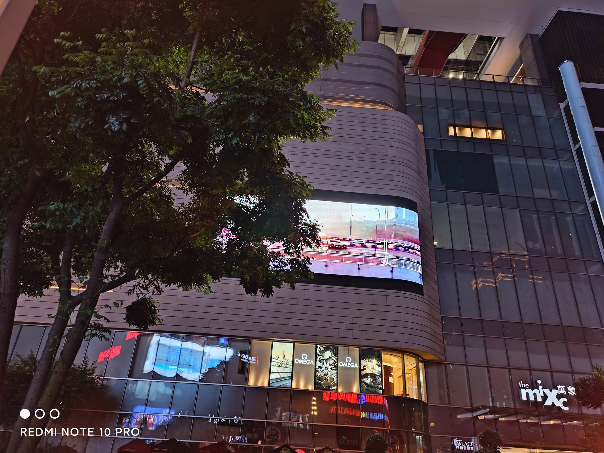 用户|Redmi Note 10 Pro深度评测：相对于去年的Note 9 Pro，进步了多少？