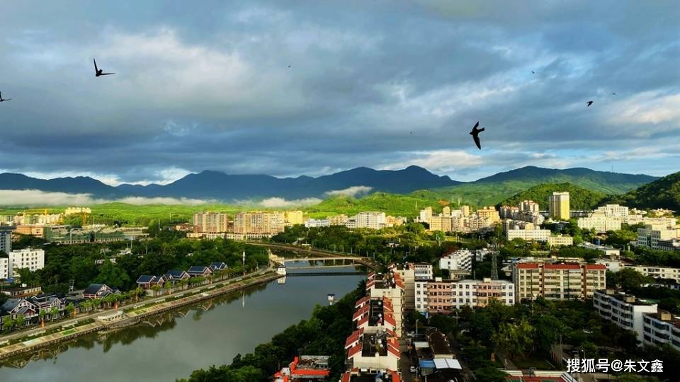 30张图说白沙:和我,一路美丽到白沙_海南岛