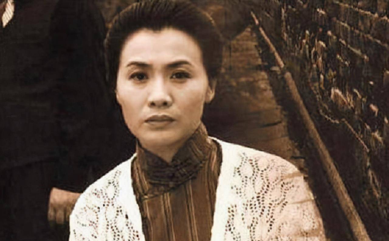 李鸿章的侄孙女李国秦婚后20年未孕养女怀上了丈夫孩子