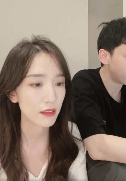 原创女演员晁然翻车说老年人买桃酥是侮辱她曾与谭松韵刘昊然合作拍戏