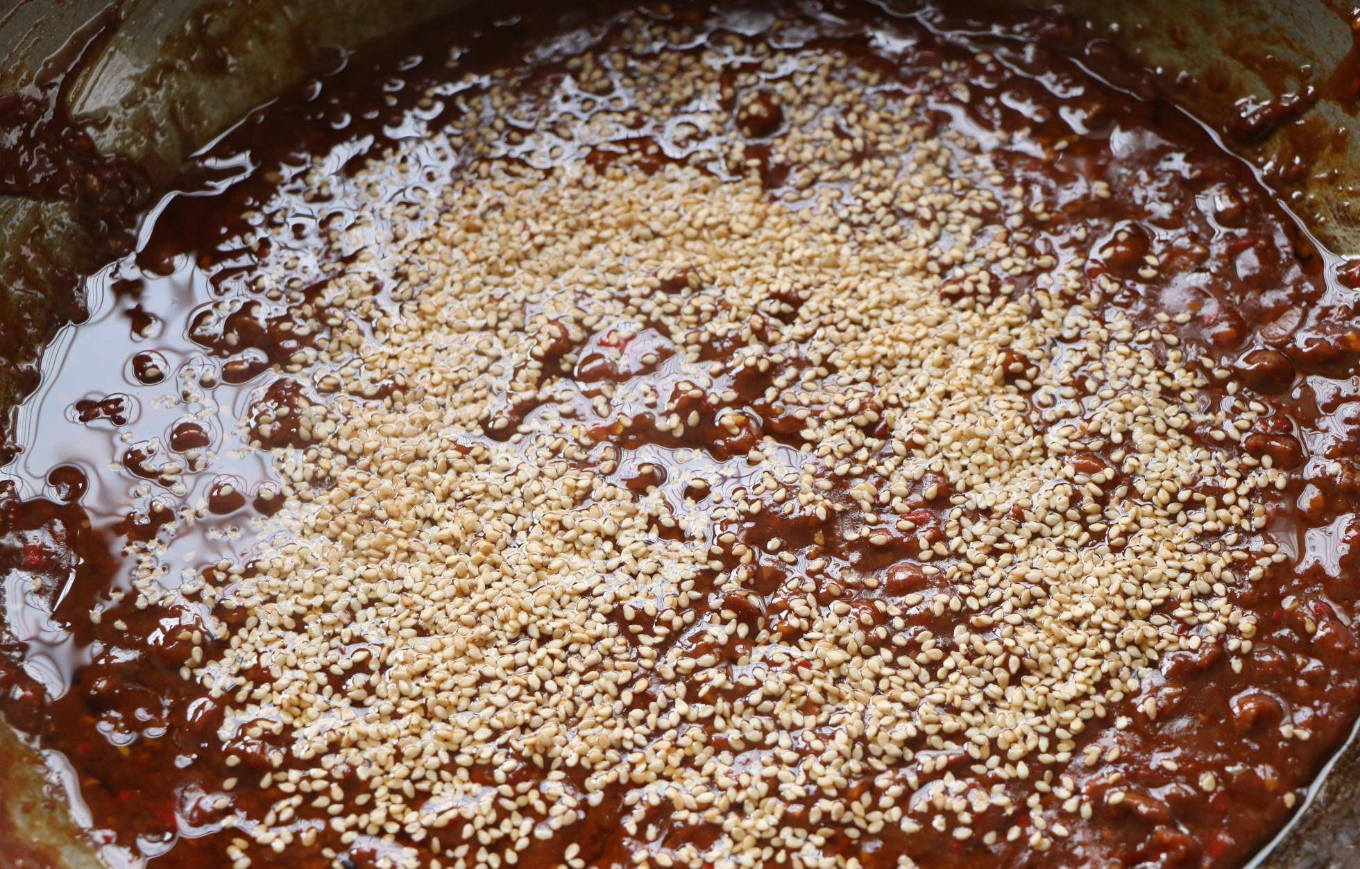 高品质牛肉酱超值装 c6db8f6574664b6ab0d024785c31972d.jpeg