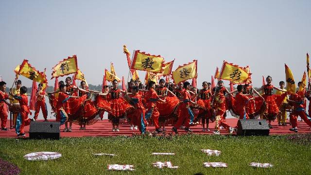 郑州市惠济区古荥镇中心学校六一节献礼礼赞建党百年争做新时代黄河小