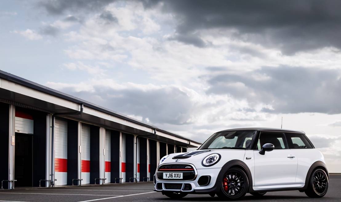 mini也能百公里加速61秒看看jcw你就懂了