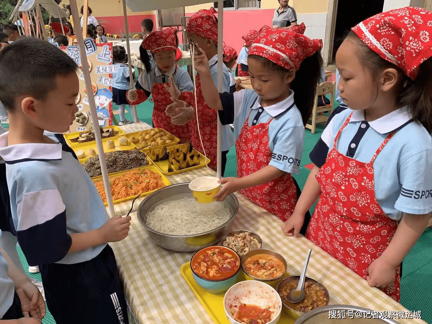 美食美客之旅，短剧免费观看的饕餮盛宴，美食美客之旅，免费短剧饕餮盛宴