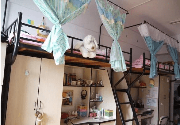 大学怎么选宿舍上下铺 fc60106136ed4ed5b03445087347d10a.png