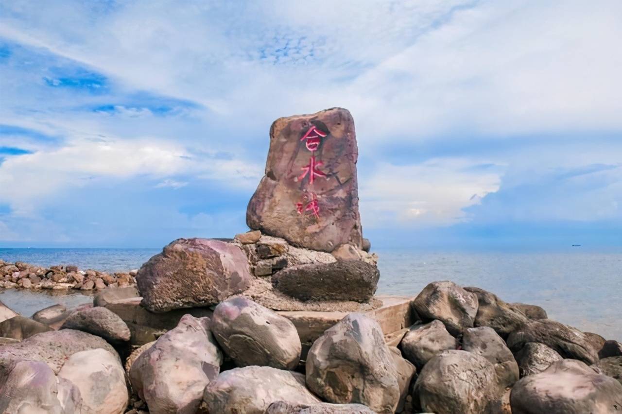 你知道南极村在哪吗这里的海景美得不可思议游客少消费还超低