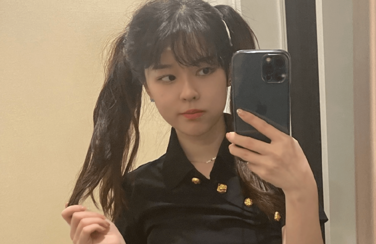 沫子看大司马肌肉金轮，羞到捂脸却看了3遍，4年老粉：你终于变了_直播