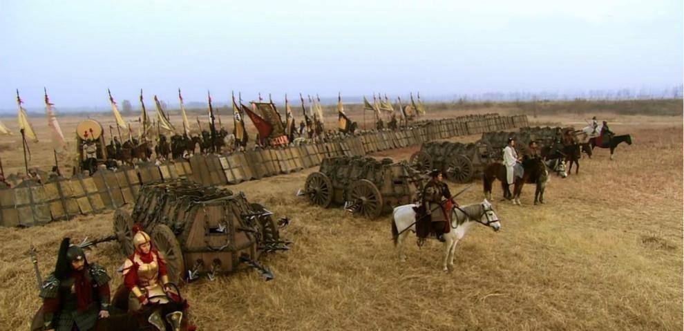 荡寇志的科幻色彩梁山好汉出动了坦克车宋军派出了潜水艇