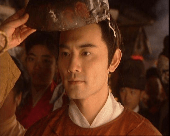 最帅薛绍赵文瑄近况住800平大别墅61岁未婚与猫狗为伴