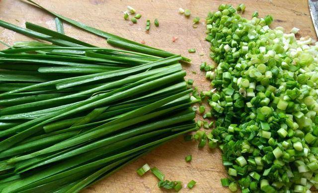 什么时间种韭菜较好 a1b010b34faa427bb64062b8fb60b229.jpeg
