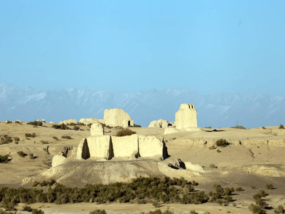 新疆哈密白杨沟佛寺遗址唐玄奘讲经弘扬佛法处