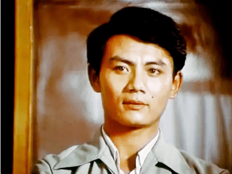 原创80年代当红男星卢青妻子也是演员而今生活状况怎样