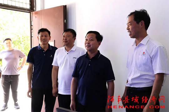 虞城县领导督导检查高考筹备工作_王新胜